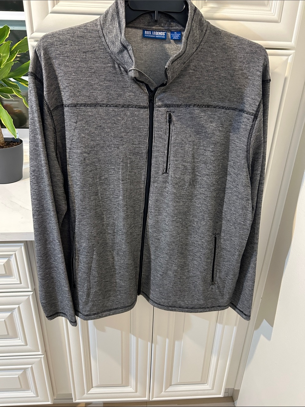 Reel Legends Men’s Heather Gray Full-Zip Sweater Jacket